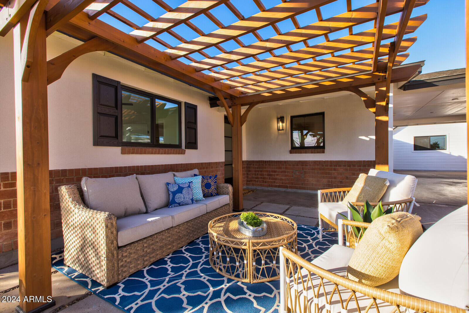 1930 East Rancho Drive Phoenix, AZ 85016 - Photo 6 of 45 Front Patio