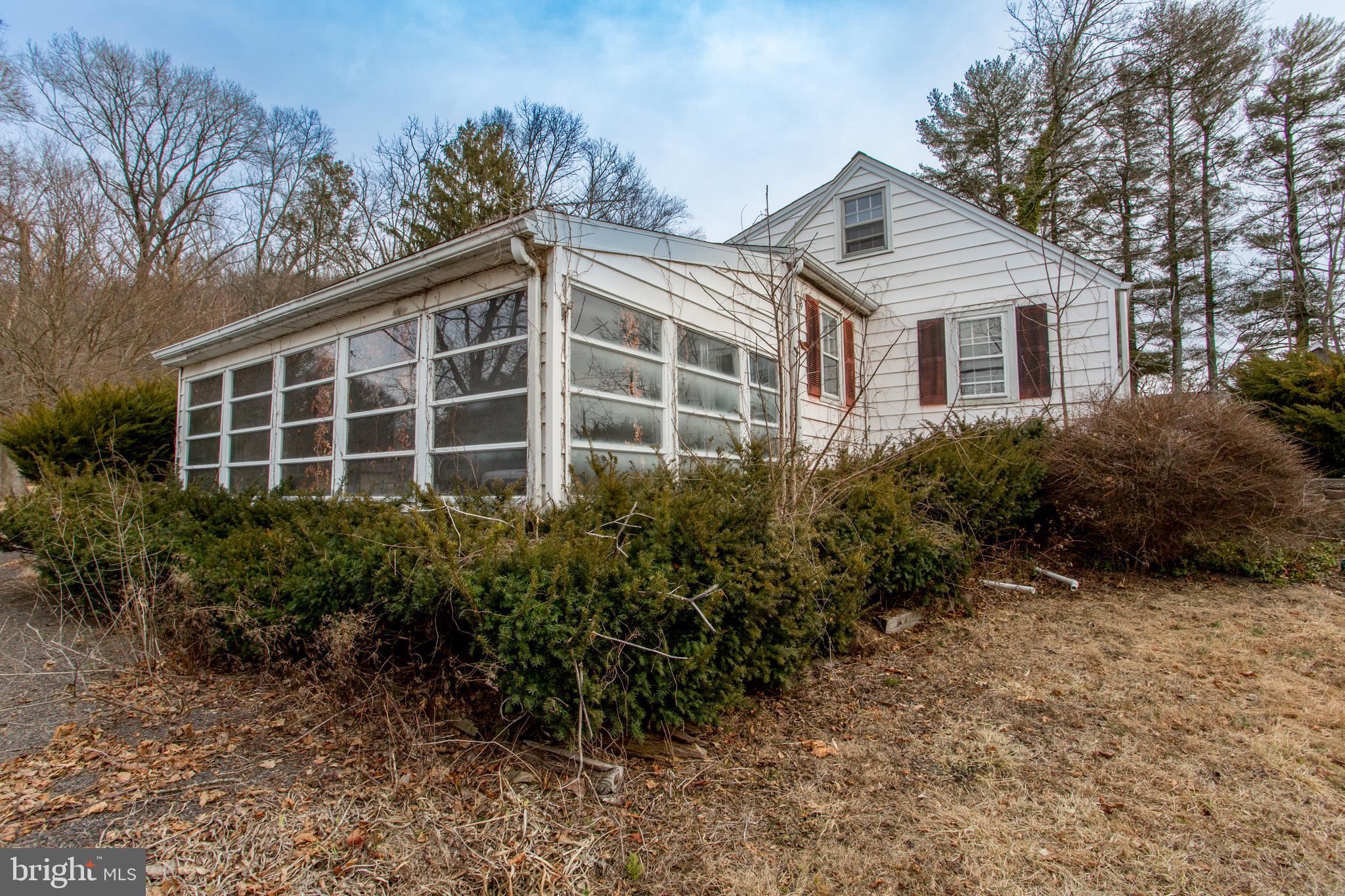 2091 Durham Road New Hope, PA 18938 - Photo 4 of 60 Gallery Image 4