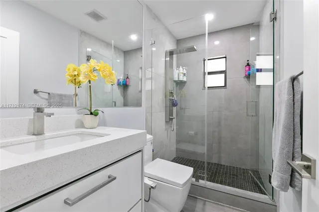 $729,900 | 341 Northwest 67th Avenue, Miami Springs, FL 33166