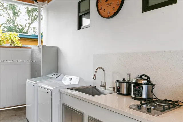 $729,900 | 341 Northwest 67th Avenue, Miami Springs, FL 33166