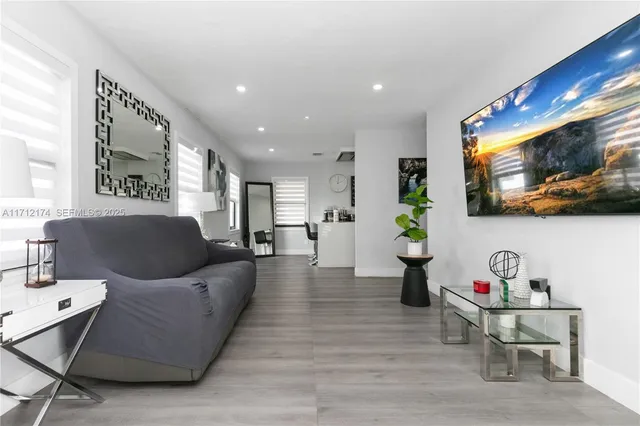 $729,900 | 341 Northwest 67th Avenue, Miami Springs, FL 33166