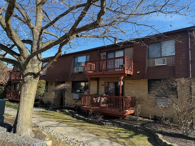 $245,000 | 198 Richard Court, Pomona, NY 10970