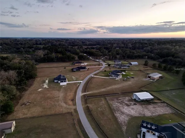 a view of a terrace with city view