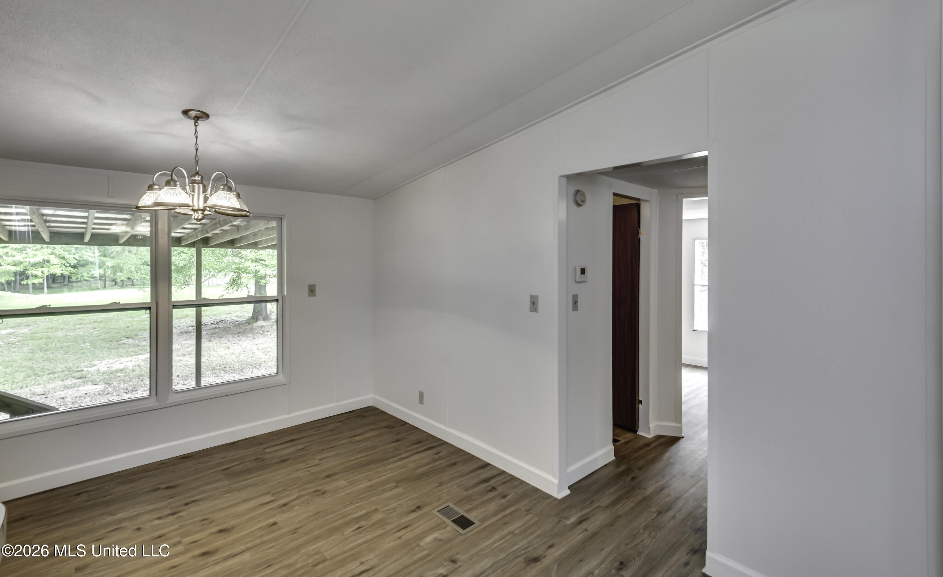 138 Corley Road Brandon, MS 39042 - Photo 15 of 50 138 Corley Rd--28