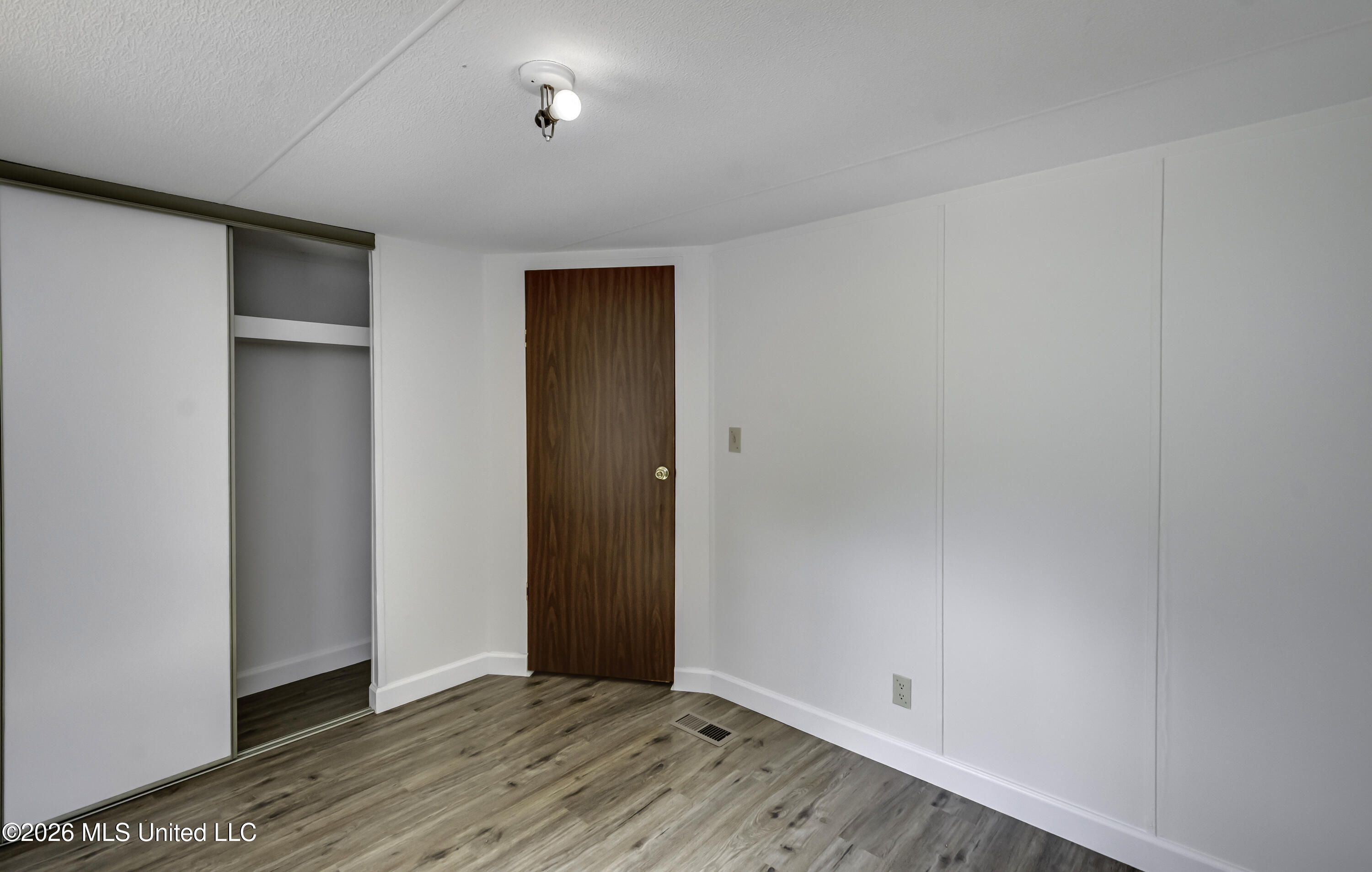 138 Corley Road Brandon, MS 39042 - Photo 24 of 50 138 Corley Rd--45