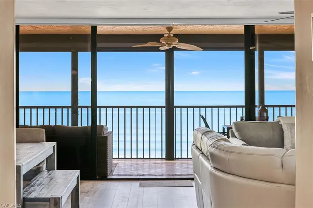 $16,500 | 9653 Gulf Shore Drive, Unit 402, Naples, FL 34108