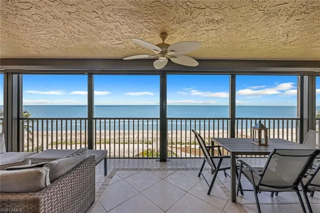 $16,500 | 9653 Gulf Shore Drive, Unit 402, Naples, FL 34108