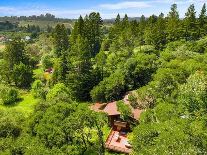 $1,249,000 | 2019 Pleasant Hill Road, Sebastopol, CA 95472