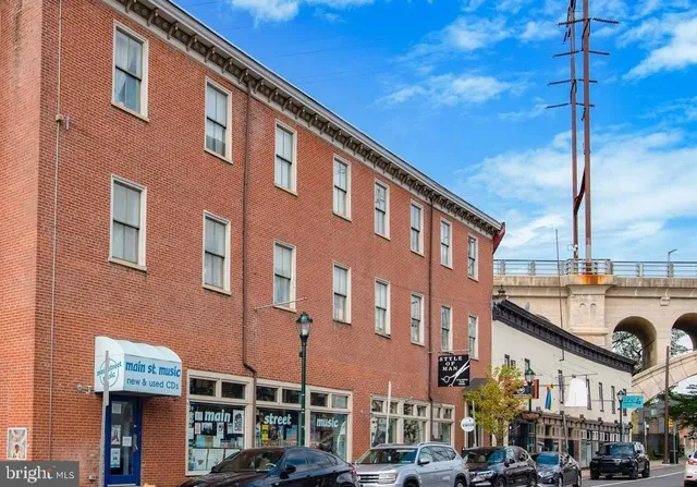 $1,400 | 4444-48 Main Street, Unit E, Philadelphia, PA 19127