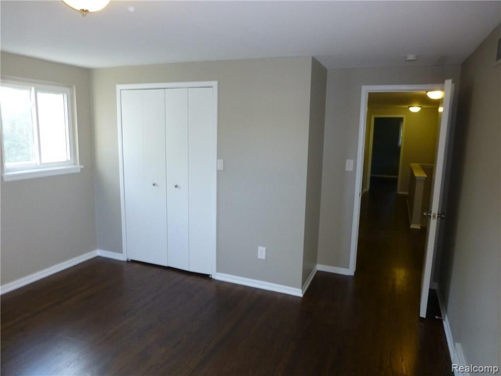 5895 Raven Road Bloomfield Hills, MI 48301 - Photo 35 of 43 P1060722.JPG