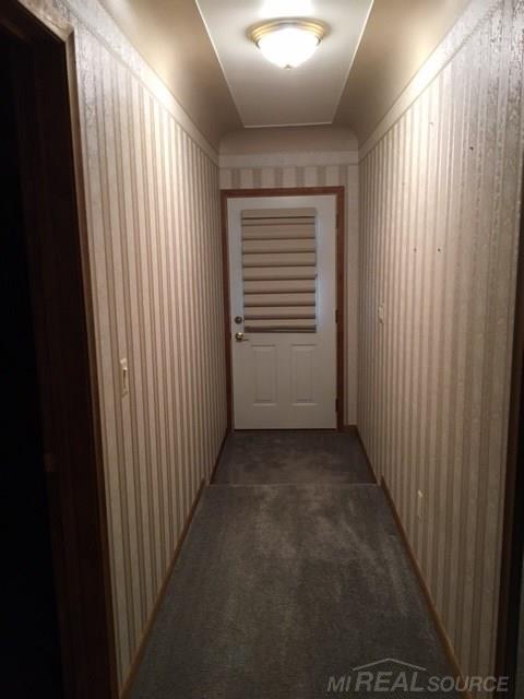 26216 Burg Road Warren, MI 48089 - Photo 20 of 63 Front Hallway