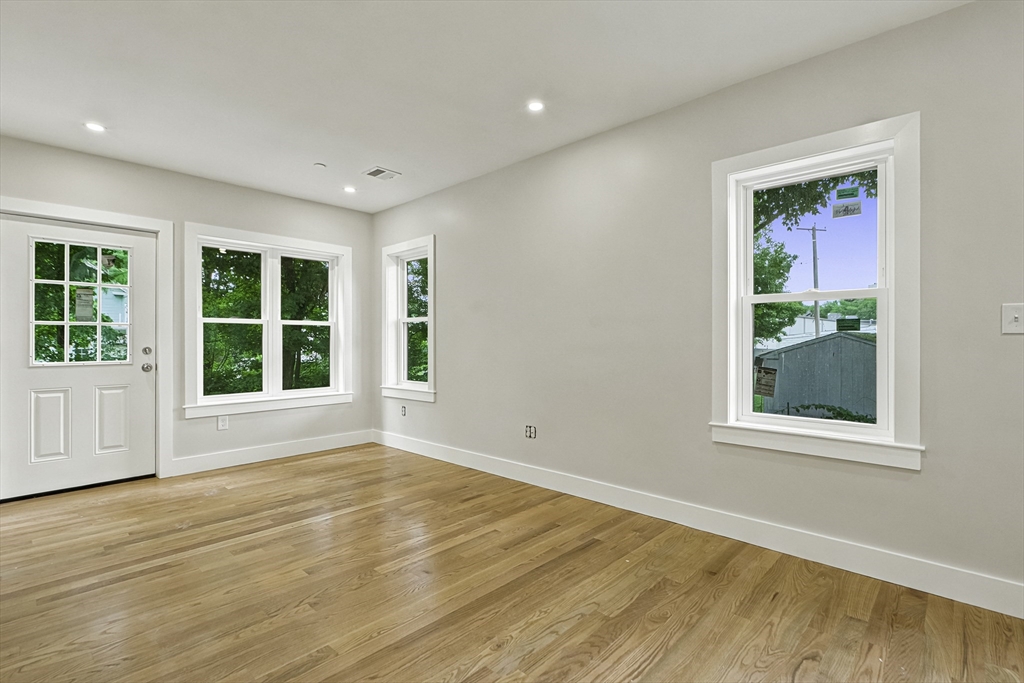 4 Mayhew Street, Unit ASIDE Framingham, MA 01702 - Photo 8 of 16