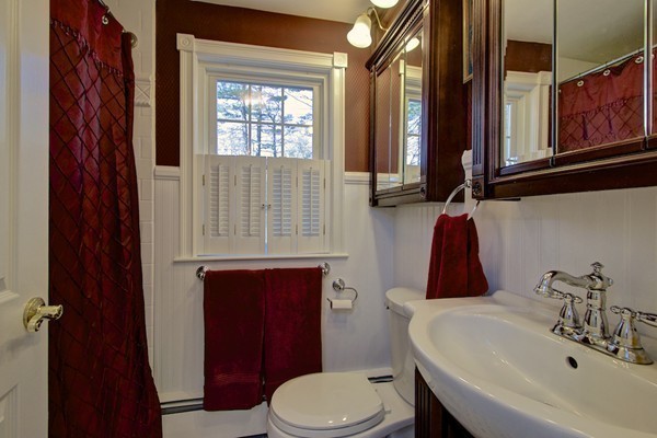 90 Pine Hill Road Ashland, MA 01721 - Photo 17 of 30