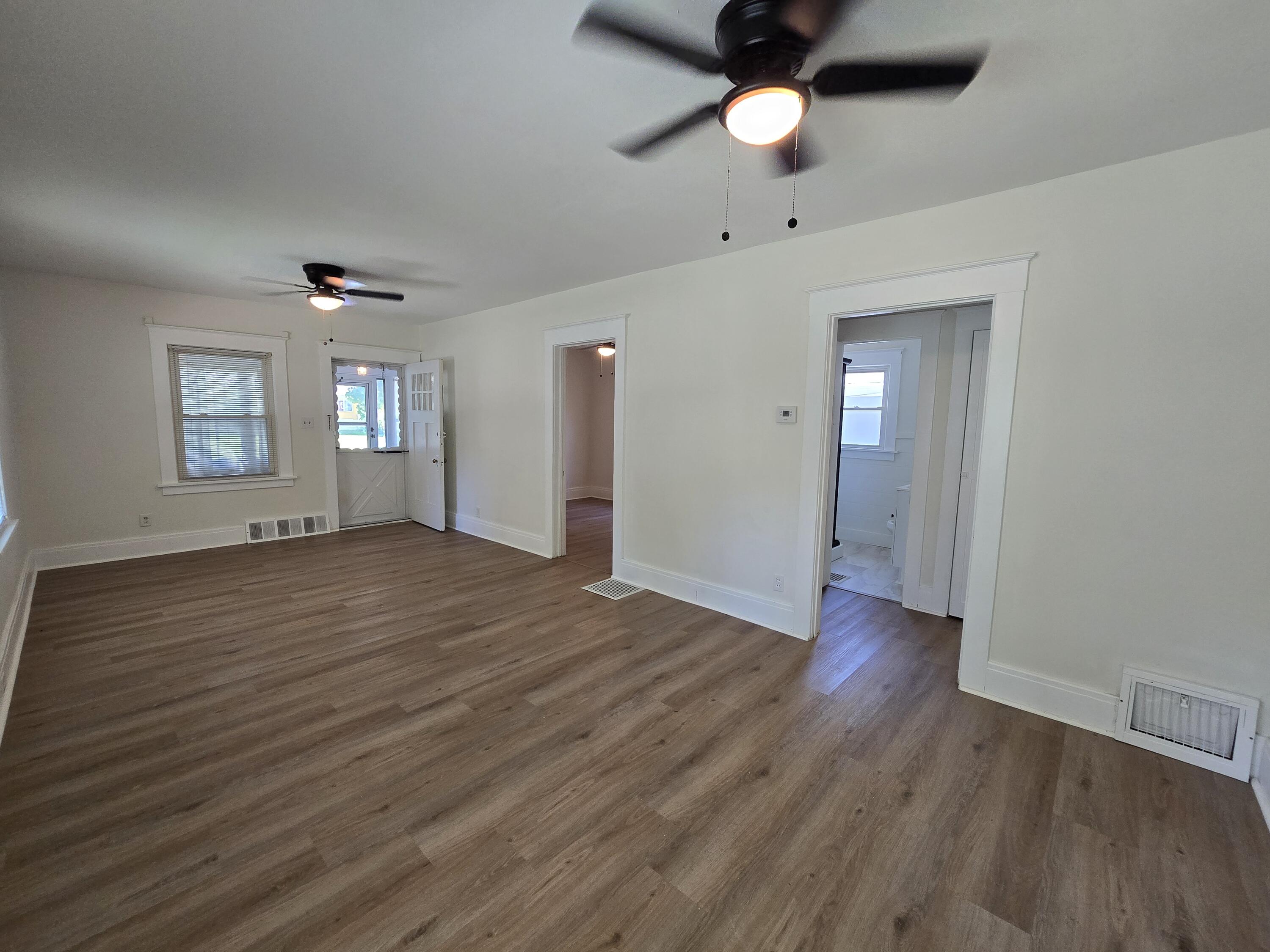 833 Backus Street Jackson, MI 49202 - Photo 17 of 41 20260712_161129