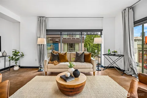 $475,000 | 1414 12th Avenue, Unit 203, Seattle, WA 98122