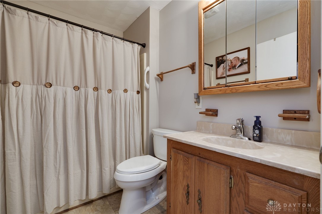 2167 Hart Road Lebanon, OH 45036 - Photo 26 of 46 Gallery Image 26
