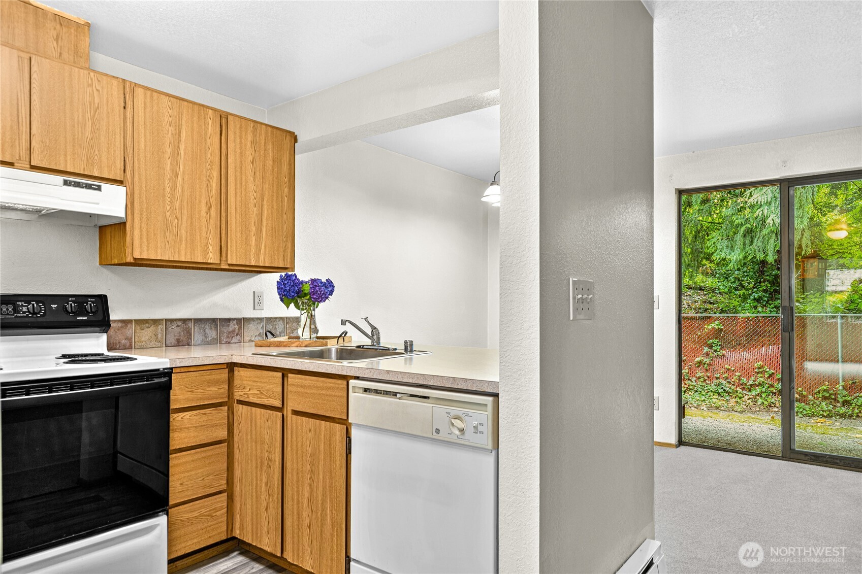 17521 118th Avenue Southeast, Unit A4 Renton, WA 98058 - Photo 10 of 21 Gallery Image 10
