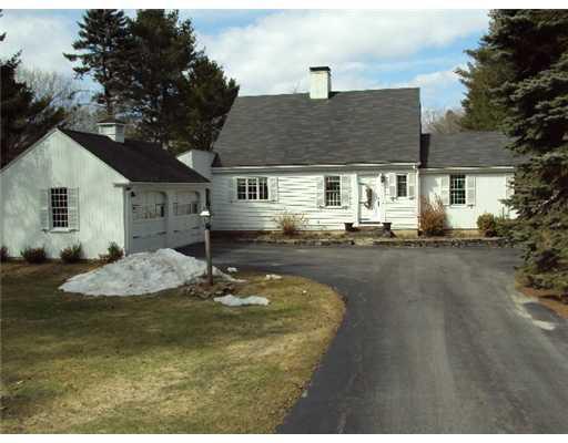 1207 Shore Road Cape Elizabeth, ME 04107 - Photo 7 of 24 Exterior Front.