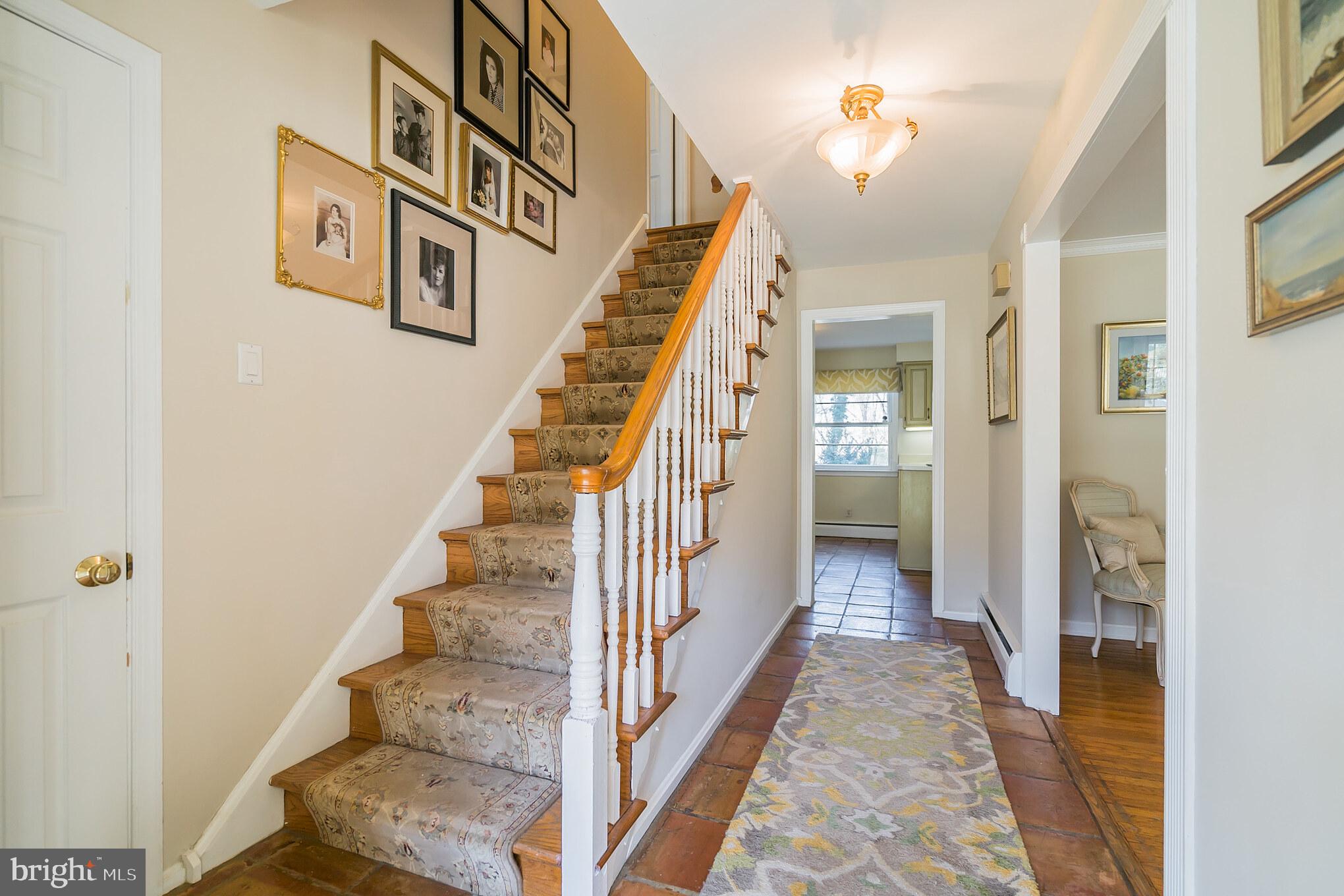 953 Cloverly Road Berwyn, PA 19312 - Photo 5 of 29