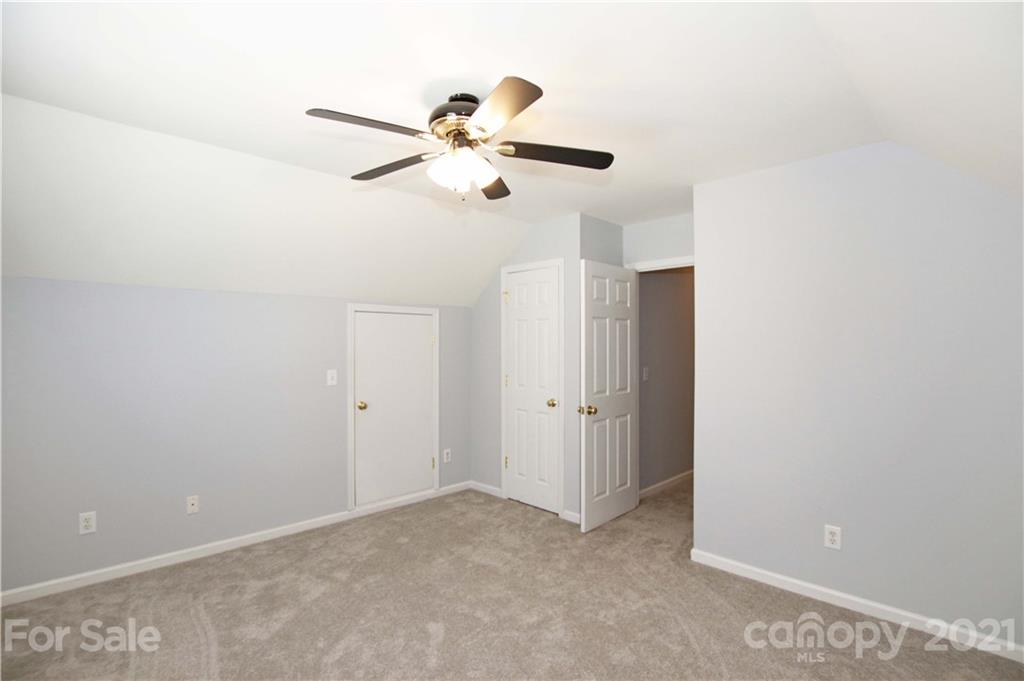 10402 Friarsgate Road Huntersville, NC 28078 - Photo 35 of 46 a view of an empty room