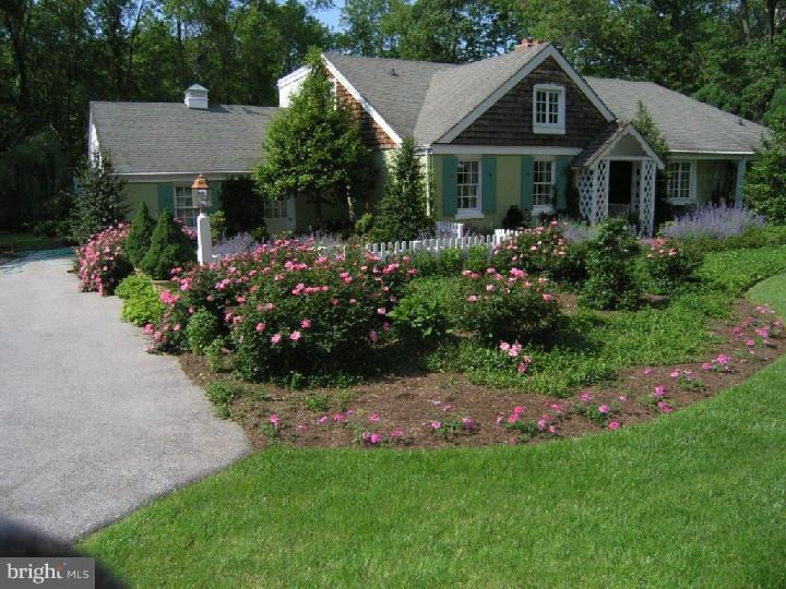 1017 South Leopard Road Berwyn, PA 19312 - Photo 1 of 22 Exterior Front