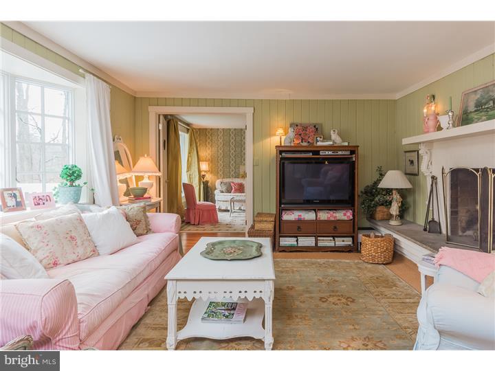 1017 South Leopard Road Berwyn, PA 19312 - Photo 6 of 22 Family Room