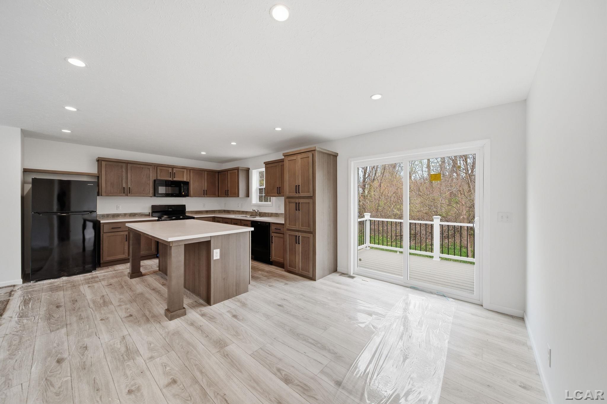 4762 Hooks Mill Road Adrian, MI 49221 - Photo 11 of 44
