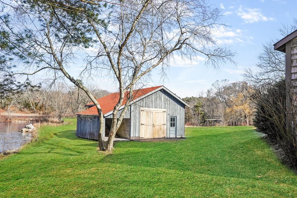 140 Bay State Road Rehoboth, MA 02769 - Photo 8 of 42 Gallery Image 8