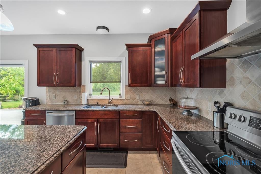 8000 Quarry Road Maumee, OH 43537 - Photo 21 of 50 Gallery Image 21