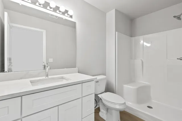 $321,500 | 31627 Augusta Drive, Unit 68, Romulus, MI 48174