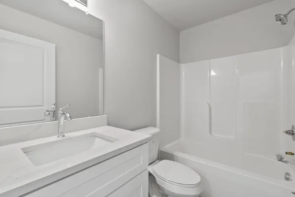 $321,500 | 31627 Augusta Drive, Unit 68, Romulus, MI 48174
