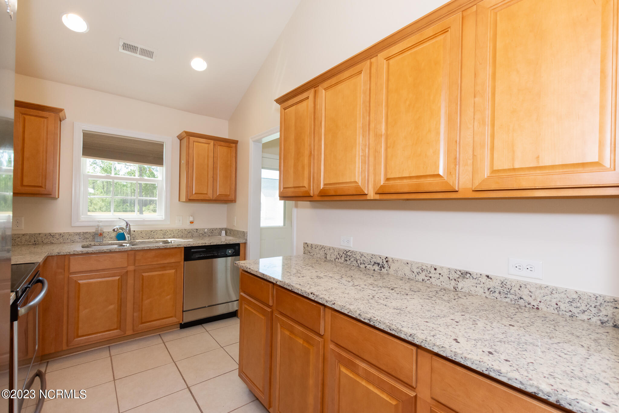 198 Folkstone Road Holly Ridge, NC 28445 - Photo 17 of 55 198 Folkstone Rd-22