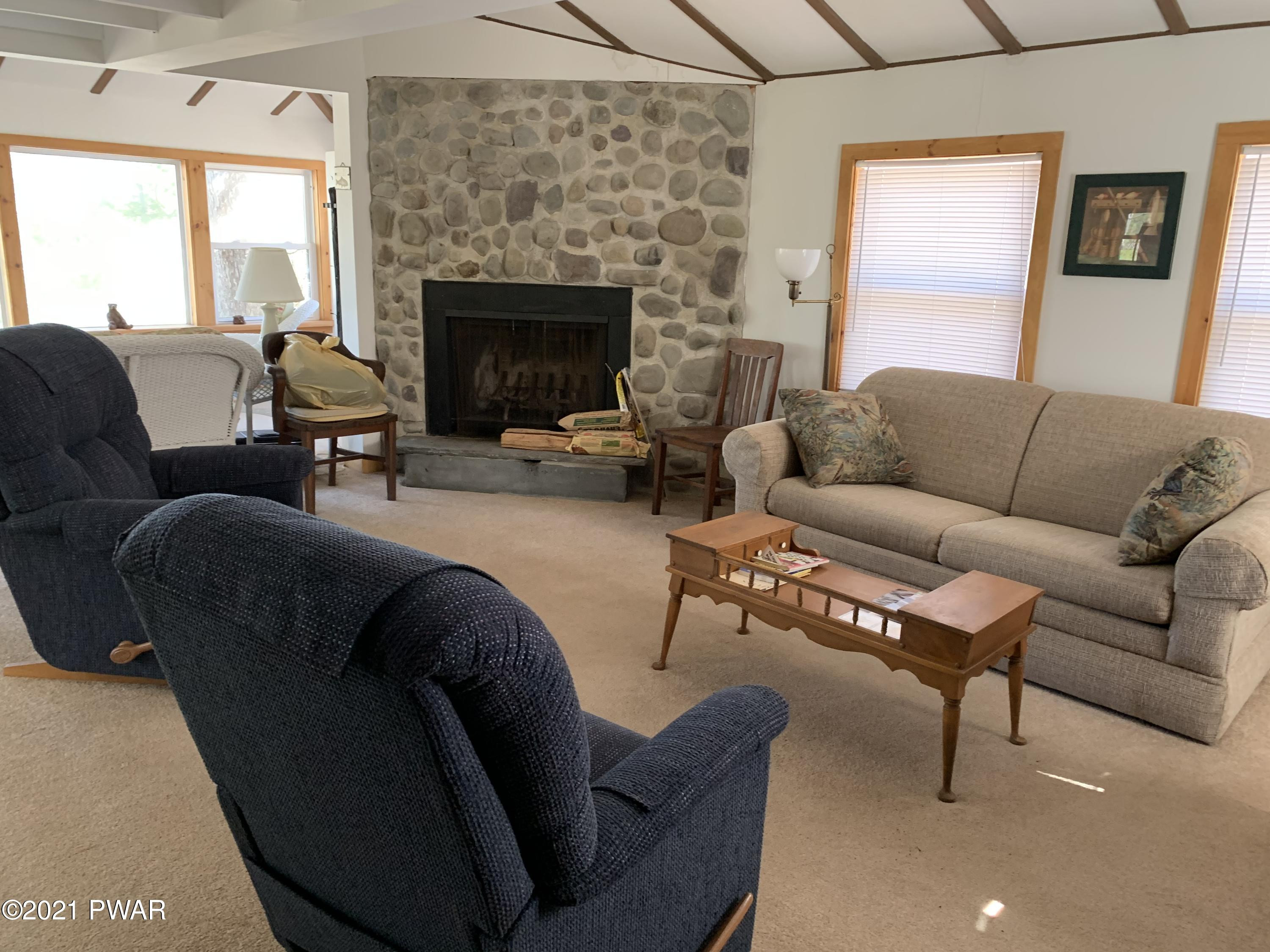 111 Mosier Road Dingmans Ferry, PA 18328 - Photo 6 of 26