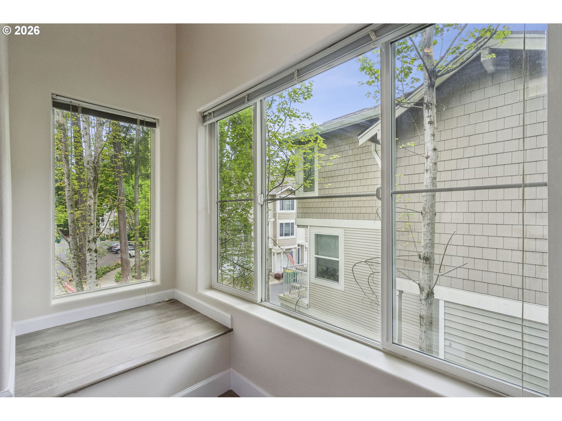 14172 Southwest Barrows Road, Unit 1 Portland, OR 97223 - Photo 16 of 38