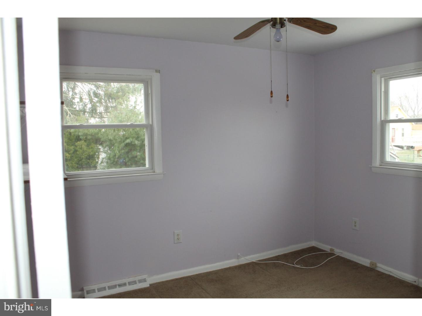 322 7th Avenue Lindenwold, NJ 08021 - Photo 14 of 25 Bedroom 3