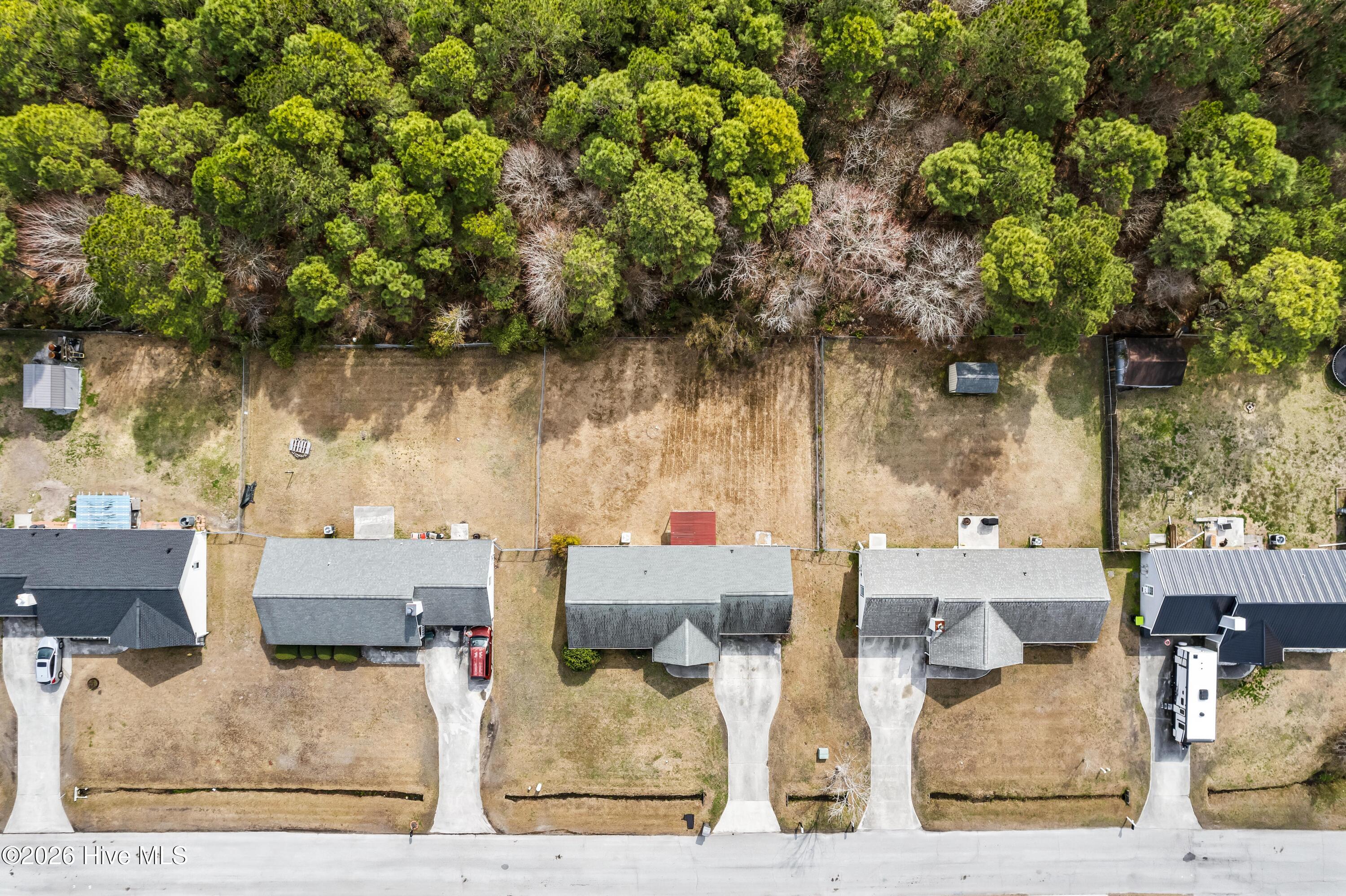 142 Parnell Road Hubert, NC 28539 - Photo 3 of 26 4