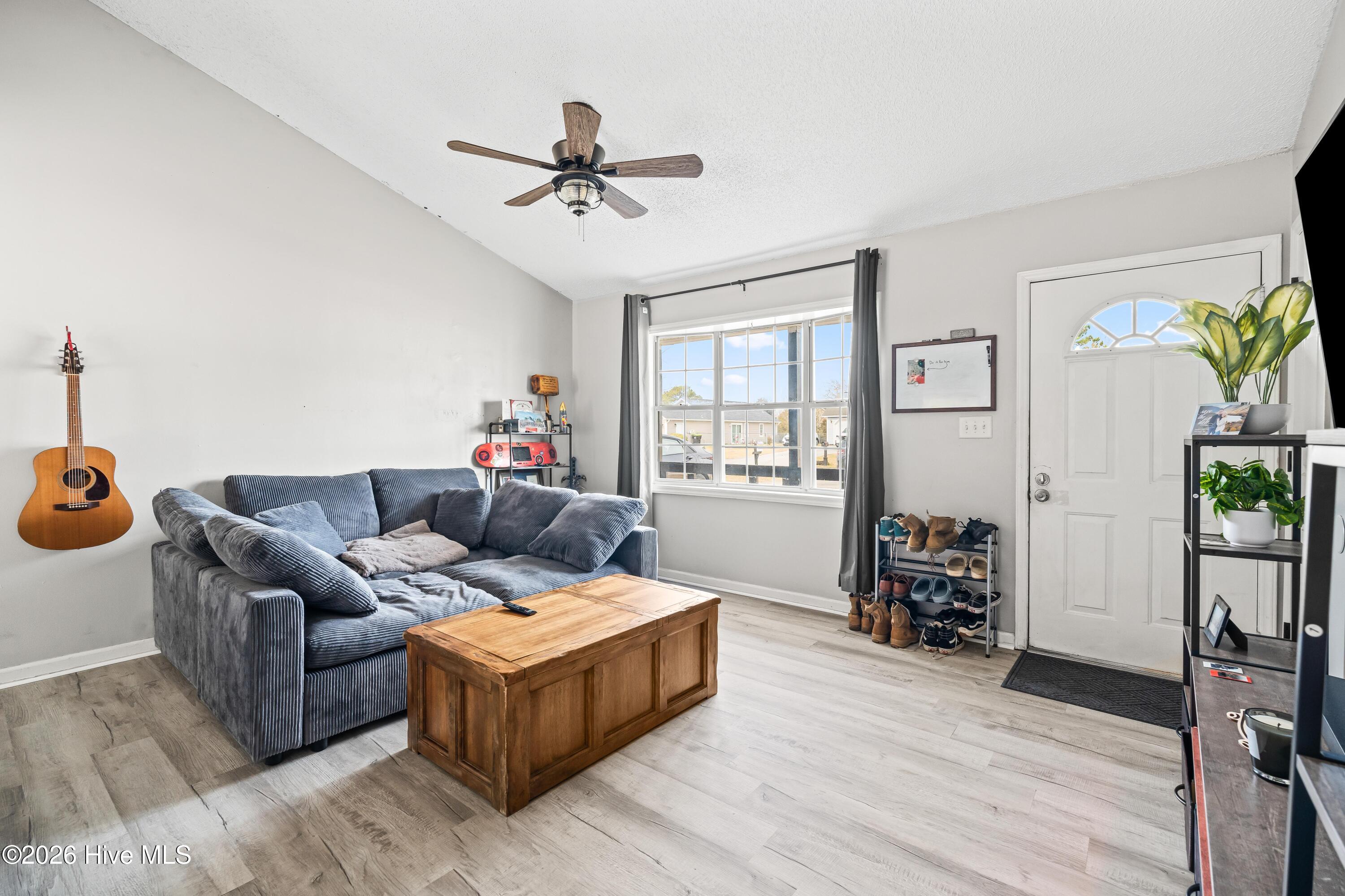 142 Parnell Road Hubert, NC 28539 - Photo 6 of 26 7