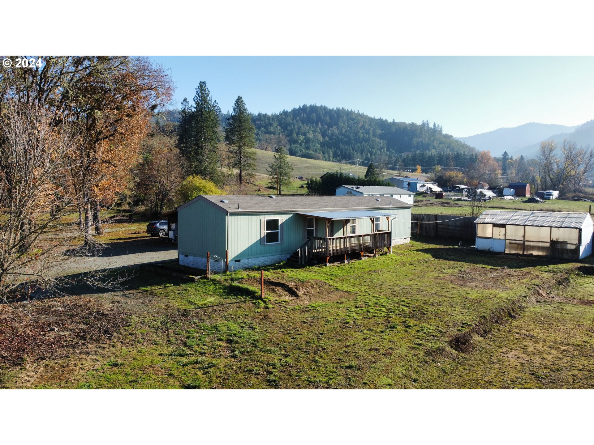 623 Shoestring Road Riddle, OR 97469 - Photo 43 of 47