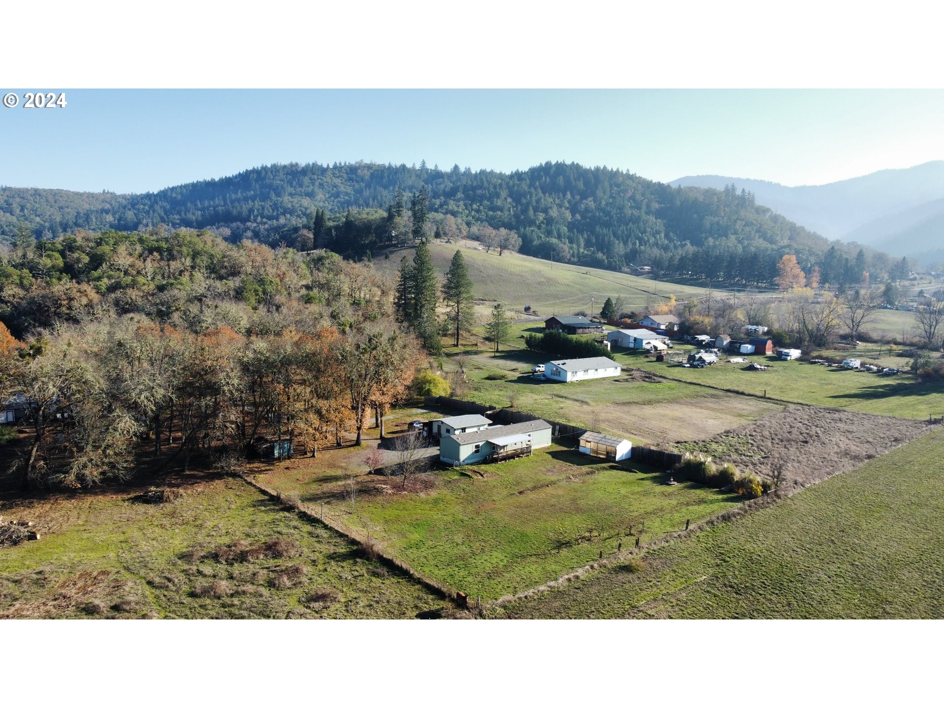 623 Shoestring Road Riddle, OR 97469 - Photo 44 of 47