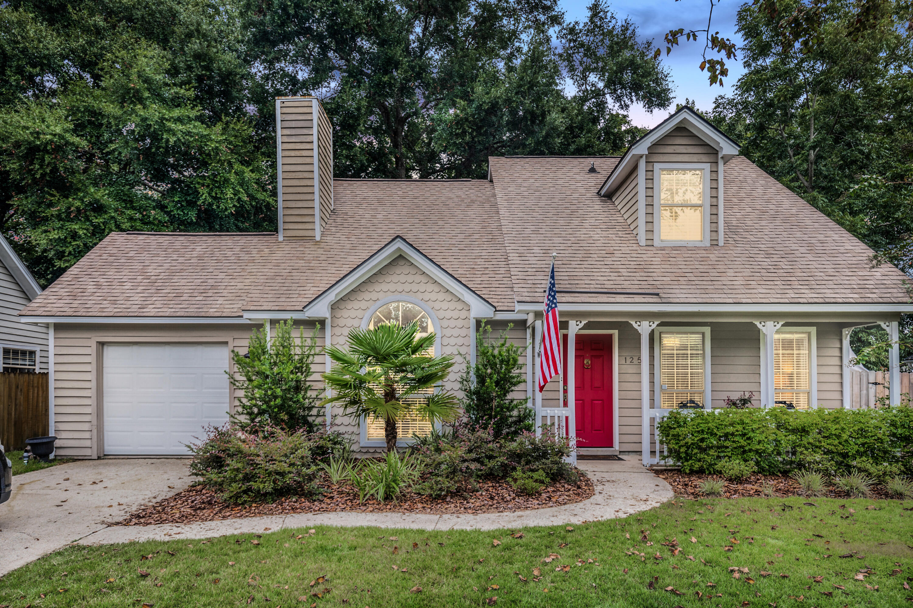 1251 Llewellyn Road Mount Pleasant, SC 29464 - Photo 27 of 30 1251LlewllynRoad-KeenEyeMarketing-052