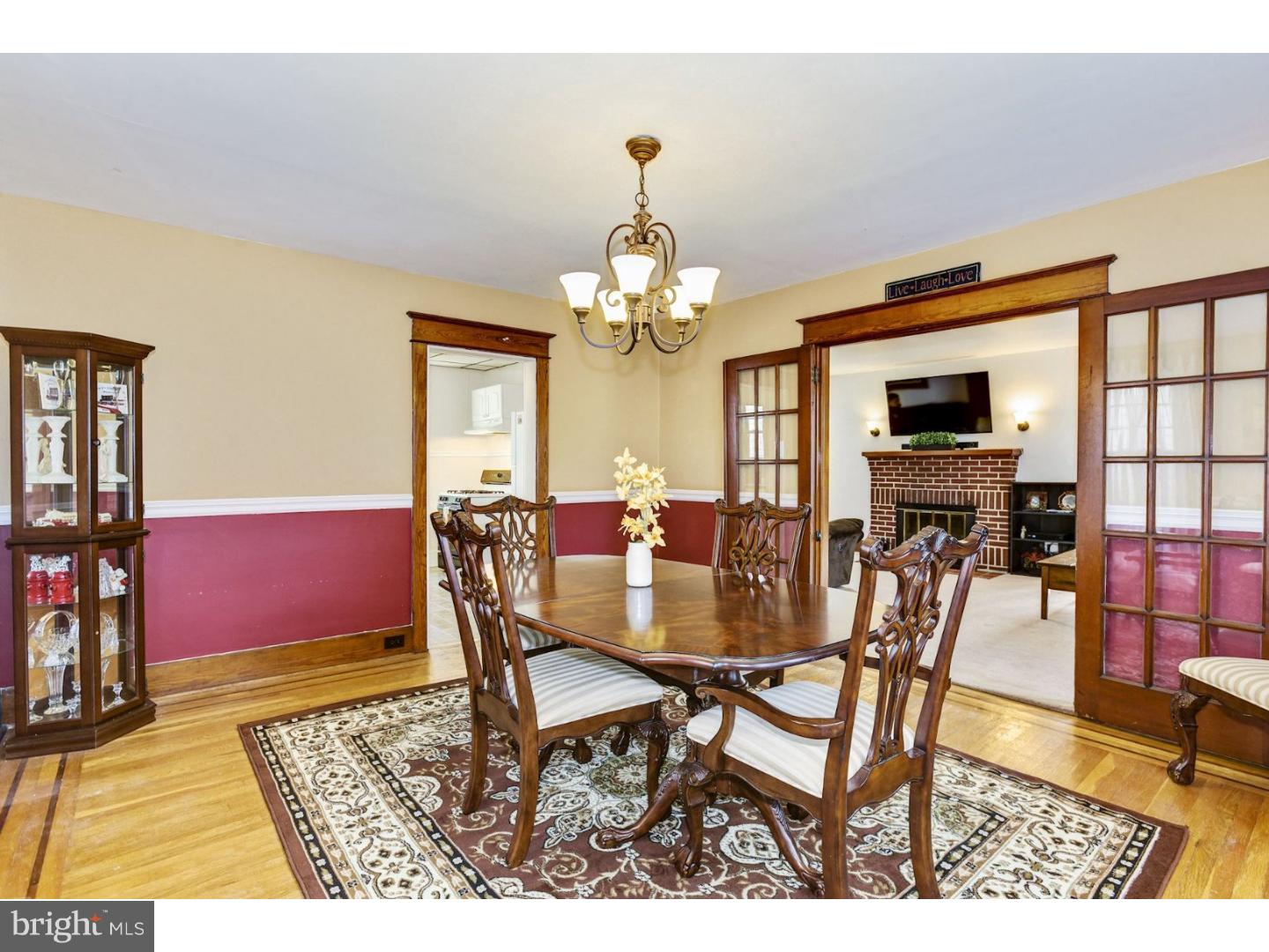 400 Dauphin Street Riverside, NJ 08075 - Photo 14 of 25 Dining Room