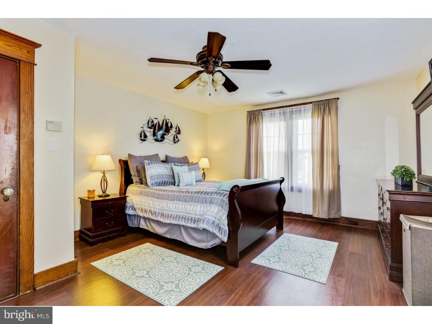 400 Dauphin Street Riverside, NJ 08075 - Photo 21 of 25 Master Bedroom