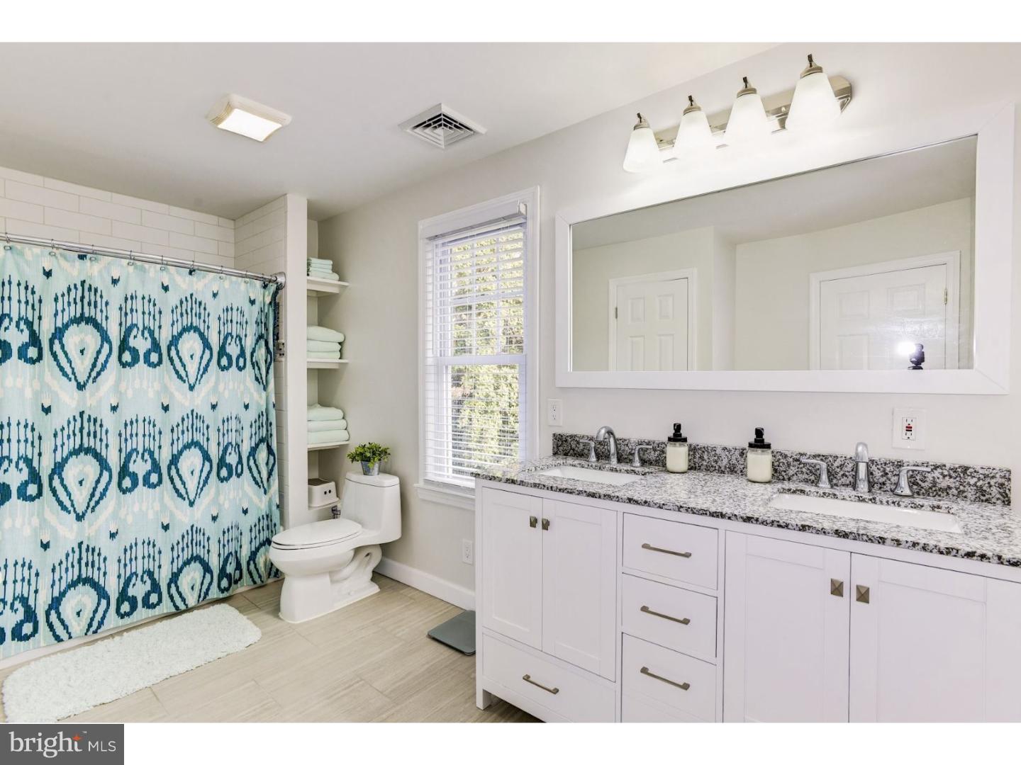 400 Dauphin Street Riverside, NJ 08075 - Photo 25 of 25 Bathroom