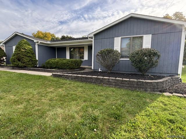 2951 Walbridge Drive Rochester, MI 48307 - Photo 2 of 20 2.jpg