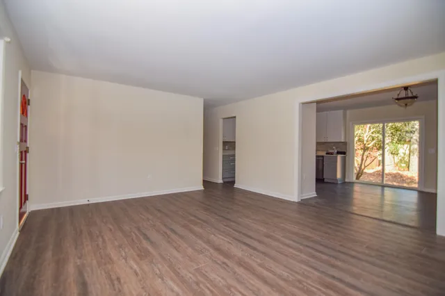 $2,500 | 1133 Langdoc Street, Moncks Corner, SC 29461