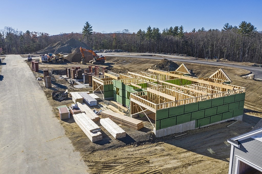 22 Campbell Road, Unit 35 Berlin, MA 01503 - Photo 4 of 17