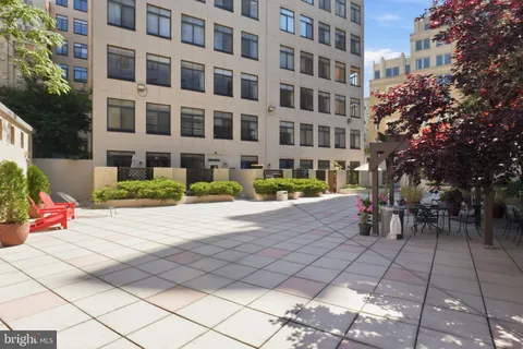 $2,500 | 1312 Massachusetts Avenue Northwest, Unit 110, Washington, DC 20005
