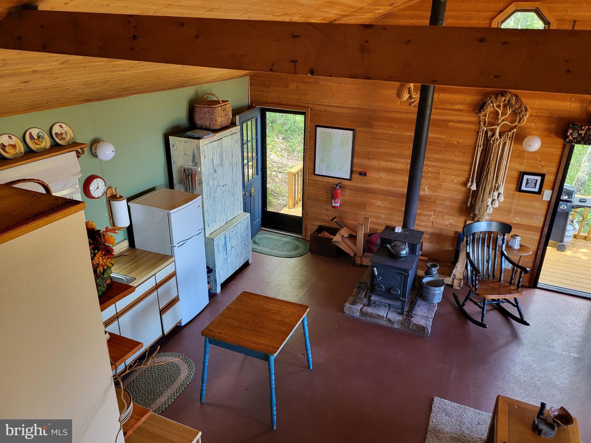 207 Lower Knob Road Franklin, WV 26807 - Photo 17 of 30