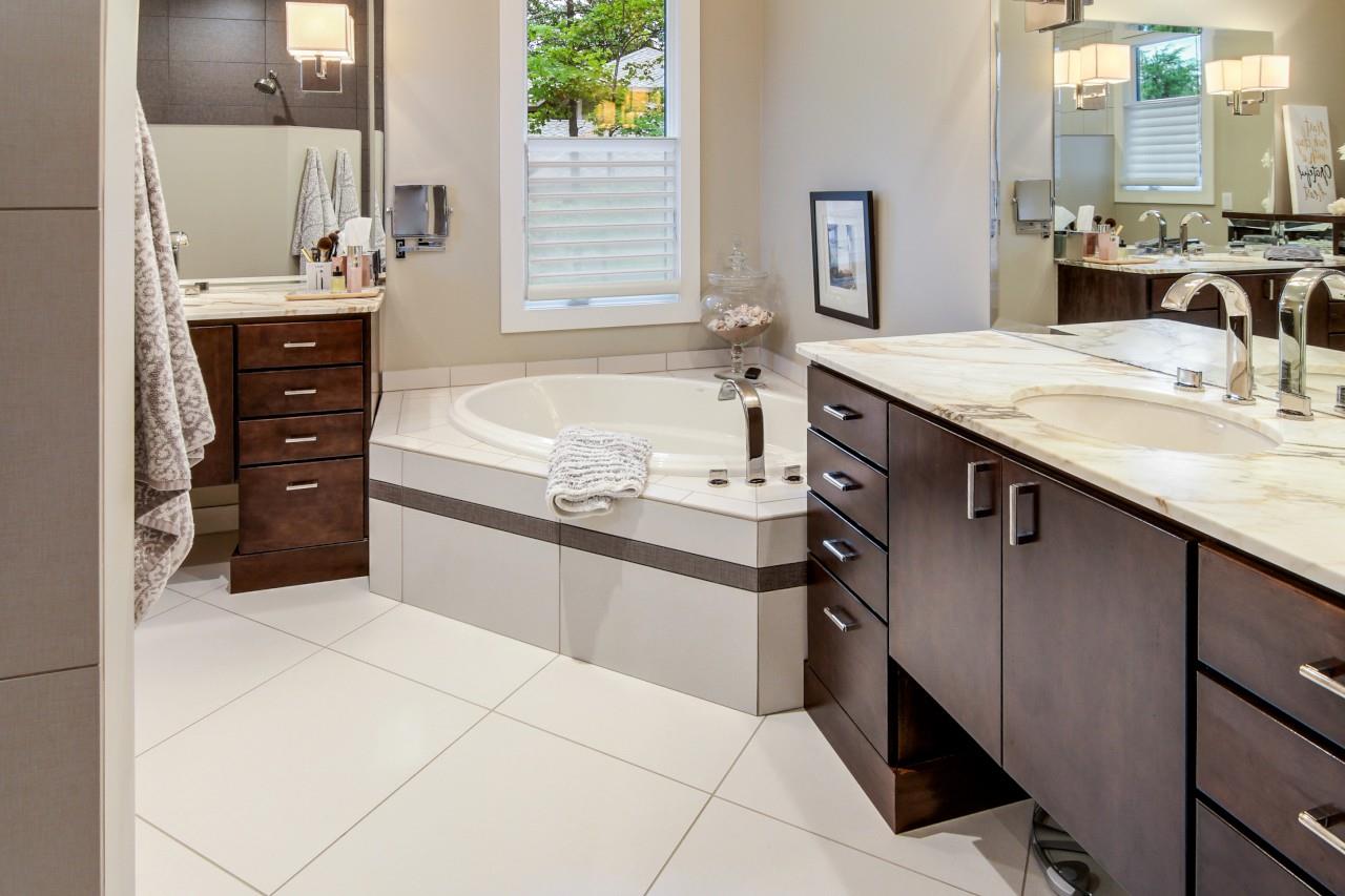 1886 Pine Point Road Traverse City, MI 49686 - Photo 14 of 37 1879798-13.JPG