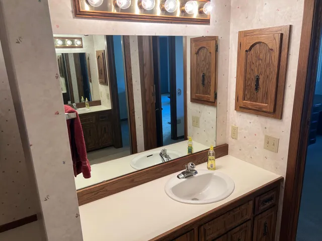 $315,000 | 220 8th Street South, Unit D4, Fargo, ND 58103